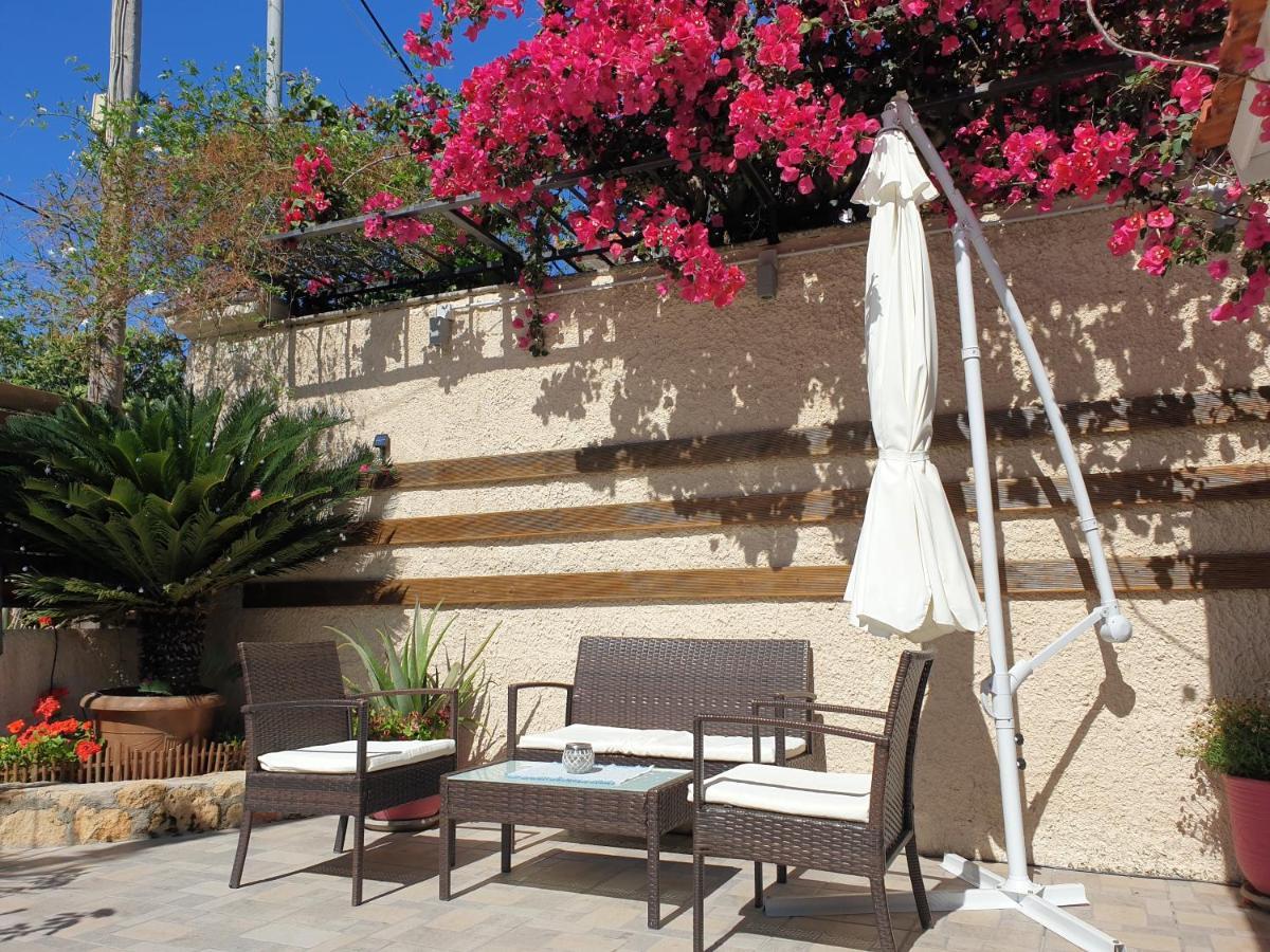Aloe House Lakithra Villa Exterior photo
